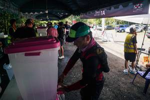 BIB: 
                            <button type="button" onclick="openModal(28158991)" class="btn btn-primary btn-sm float-right btn-popup" data-toggle="modal" data-target=".modal-high-quality">
                        <i class="fas fa-shopping-cart"></i> Add to Cart
                    </button>
                                            <button type="button" onclick="isThisMe(28158991, true)" class="btn btn-success btn-sm float-right btn-popup btn-isme hidden" data-toggle="tooltip" data-placement="bottom" title="นี่คือรูปของคุณใช่ไหม คลิกที่นี่เพื่อเอาเข้าอัลบั้ม">
                        <i class="fas fa-plus"></i> Add to album
                    </button>
                    <button type="button" onclick="isThisMe(28158991, false)" class="btn btn-warning btn-sm float-right btn-popup btn-isnotme hidden">
                        <i class="fas fa-ban"></i> Remove from album
                    </button>